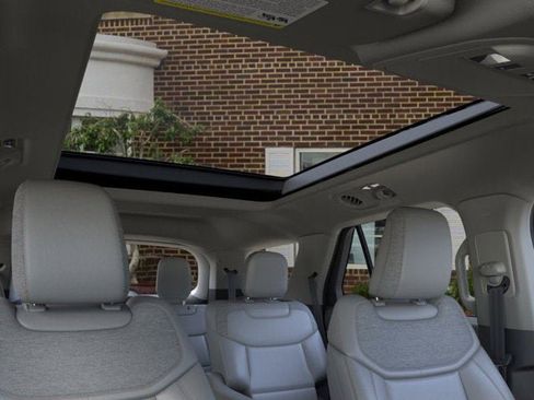 New 2026 Ford Explorer Active w/ Active Comfort Package AWD/4WD image 45