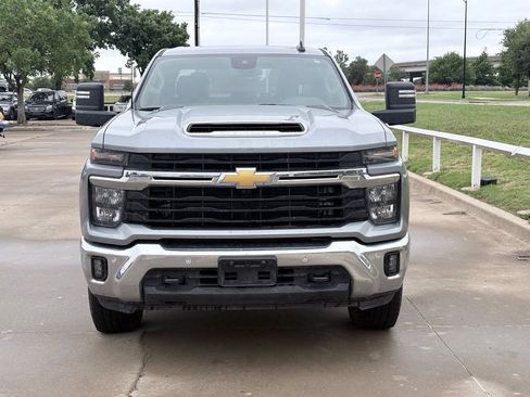Used 2025 Chevrolet Silverado 3500 LT w/ Safety Package AWD/4WD image 2