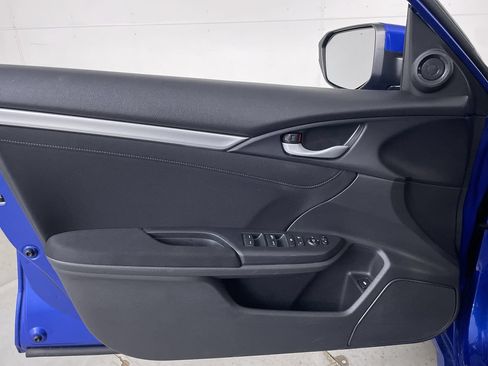 Used 2021 Honda Civic EX image 10