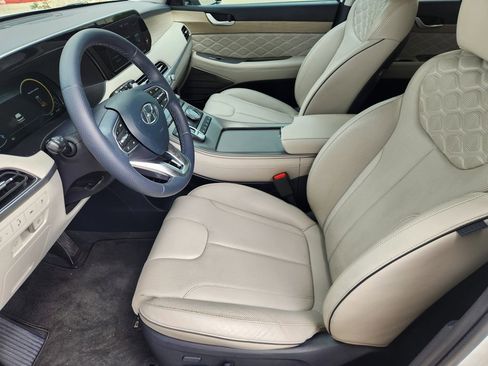 Used 2022 Hyundai Palisade Calligraphy image 13