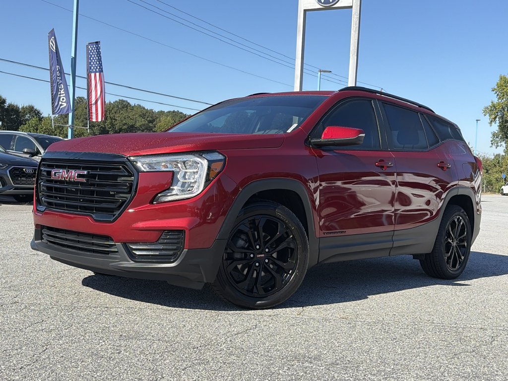 Used 2022 GMC Terrain SLE w/ Driver Convenience Package FWD image 1