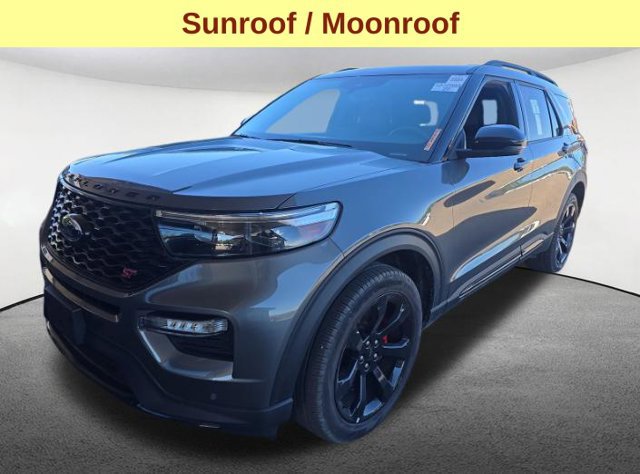 Used 2024 Ford Explorer ST w/ Technology Package AWD/4WD image 5