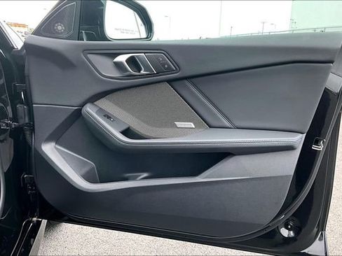 Used 2025 BMW M235i xDrive w/ Technology Package image 19