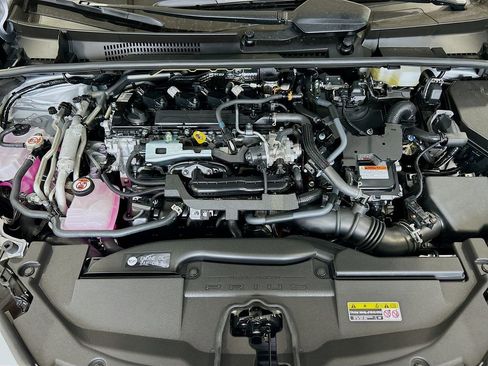 New 2026 Toyota Prius Plug-In Hybrid image 7