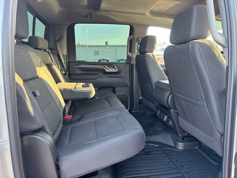 Used 2026 GMC Sierra 2500 SLE w/ SLE Value Package; AWD/4WD image 13