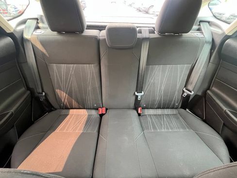 Used 2018 Ford Focus SEL FWD image 28
