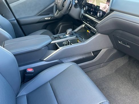 Used 2026 Lexus TX 350 AWD w/ Technology Package image 17