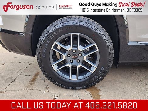 New 2026 GMC Terrain AT4 w/ Convenience Package III AWD/4WD image 54