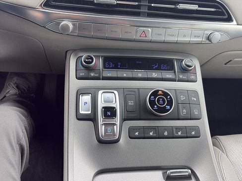 Used 2021 Hyundai Palisade Limited AWD/4WD image 15