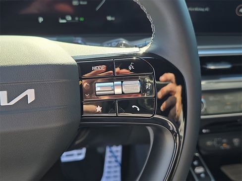 New 2026 Kia Sorento SX Prestige image 33