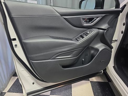 Used 2019 Subaru Forester Premium w/ All-Weather Package AWD/4WD image 16