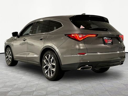 Used 2024 Acura MDX FWD w/ Technology Package image 4