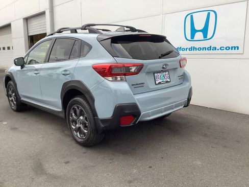 Used 2022 Subaru Crosstrek 2.5i Sport w/ Moonroof Package AWD/4WD image 4