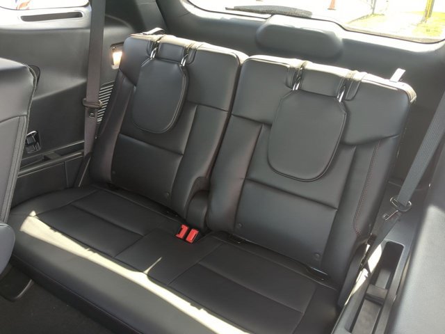 New 2026 Ford Explorer ST-Line w/ ST-Line Street Pack RWD image 15