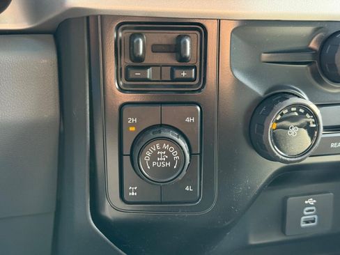 New 2026 Ford F250 XLT w/ Tremor Off-Road Package image 13