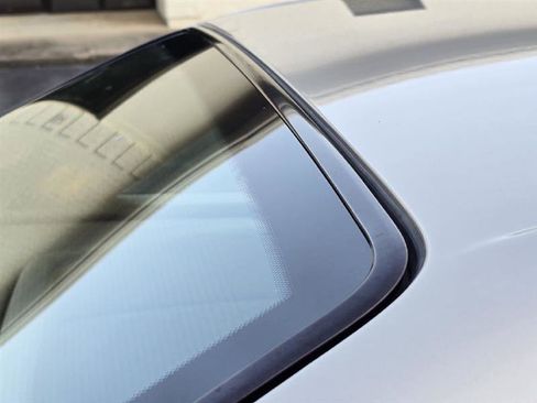 Used 2001 Mercedes-Benz SL 500 image 20