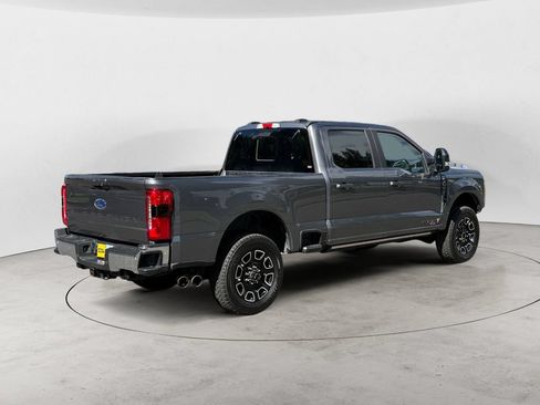 Used 2023 Ford F350 Lariat w/ Lariat Ultimate Package AWD/4WD image 5