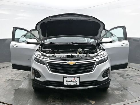 Used 2022 Chevrolet Equinox LT AWD/4WD image 36