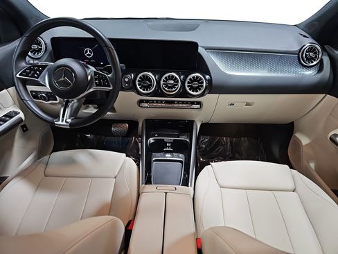 Certified 2026 Mercedes-Benz GLA 250 image 10