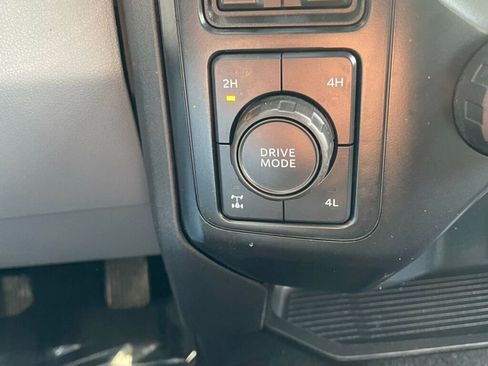 Used 2023 Ford F350 XLT w/ FX4 Off-Road Package image 16