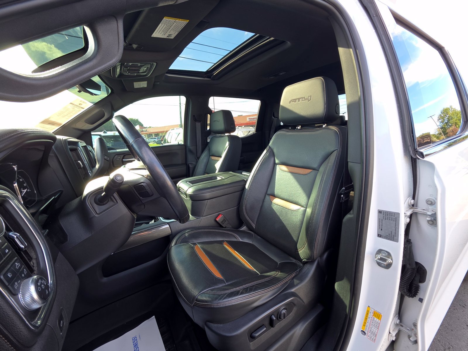 Used 2019 GMC Sierra 1500 AT4 w/ AT4 Premium Package AWD/4WD image 15