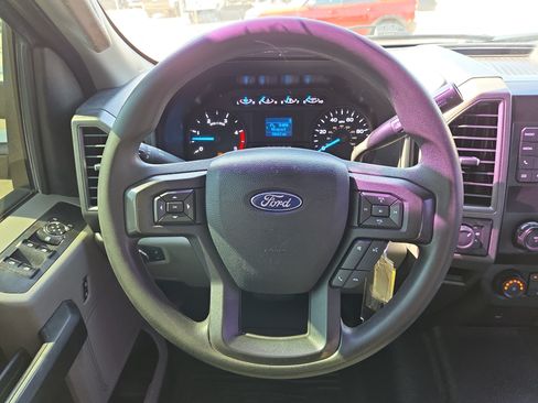 Used 2020 Ford F350 XL w/ Power Equipment Group AWD/4WD image 17