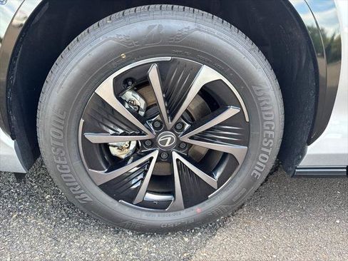 Certified 2026 Lexus RZ 450e AWD w/ Technology Package image 7