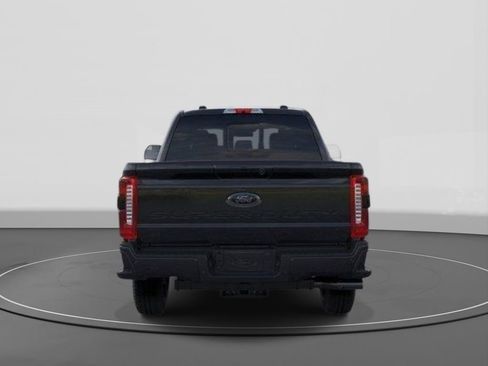 New 2026 Ford F250 Lariat w/ Black Appearance Package AWD/4WD image 5