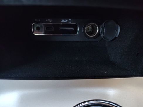 Used 2015 Jeep Grand Cherokee Altitude image 5