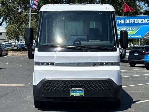 Used 2023 Chevrolet Brightdrop 600 w/ Active Safety Package 2 AWD/4WD image 8