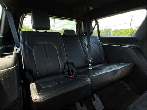 Used 2021 Ford Expedition Max Limited AWD/4WD image 48