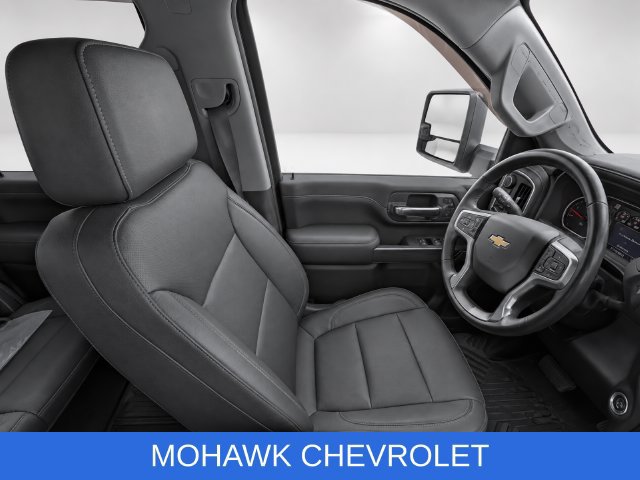 Used 2020 Chevrolet Silverado 3500 LTZ w/ LTZ Premium Package AWD/4WD image 13