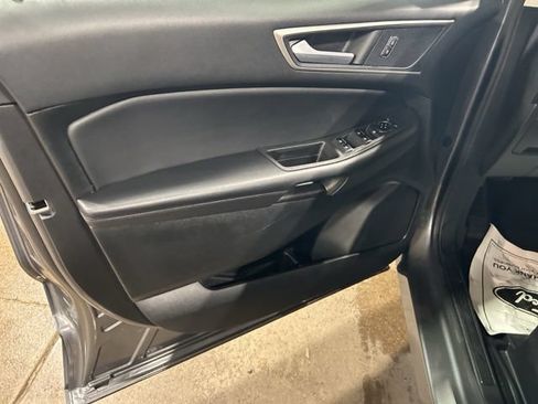 Used 2024 Ford Edge SEL w/ Convenience Package AWD/4WD image 17