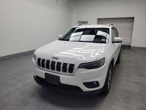 Used 2019 Jeep Cherokee Latitude Plus image 15