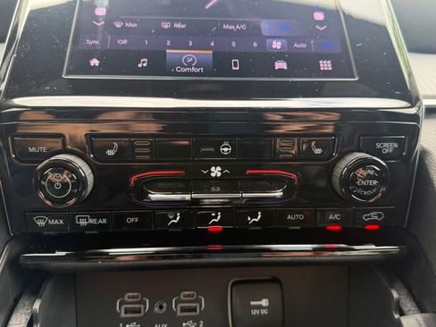 New 2026 Jeep Grand Cherokee Laredo image 21