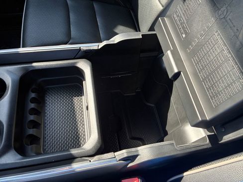 Used 2022 RAM 1500 Laramie w/ Sport Appearance Package image 30