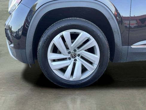 Used 2021 Volkswagen Atlas SEL AWD/4WD image 39