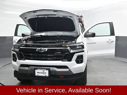 Used 2024 Chevrolet Colorado Z71 w/ Advanced Trailering Package AWD/4WD image 43