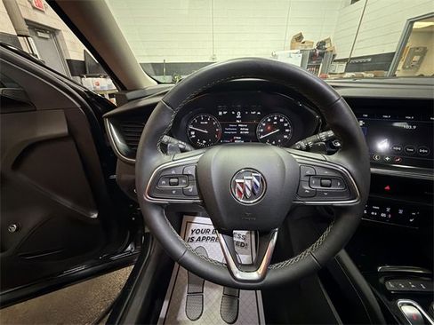 Certified 2023 Buick Envision Essence image 14