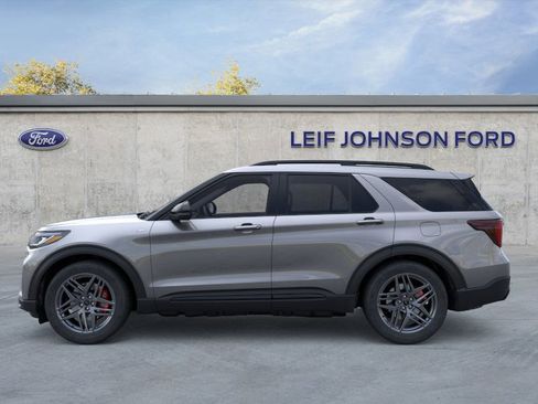 New 2025 Ford Explorer ST-Line w/ Premium Package image 3