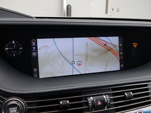 Used 2020 Lexus LS 500 w/ Interior Upgrade Package image 23