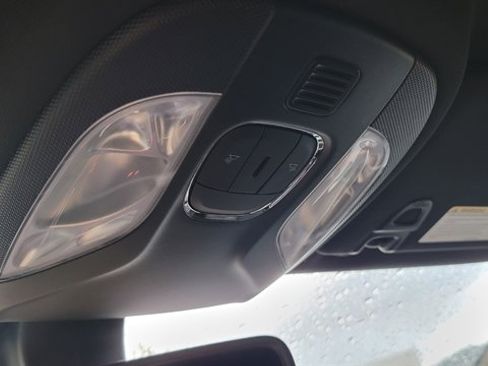 Used 2024 Jeep Compass Trailhawk image 30