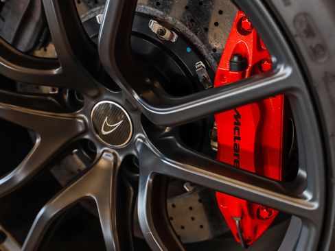 Used 2016 McLaren 570S Coupe RWD image 6