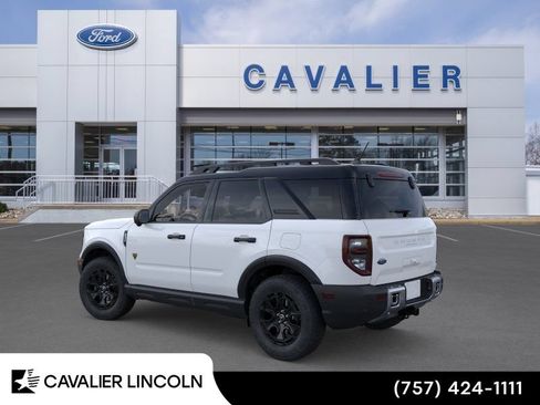 Used 2025 Ford Bronco Sport Badlands w/ Sasquatch Badlands Package AWD/4WD image 4