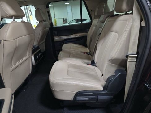Used 2024 Ford Expedition Max Limited RWD image 18