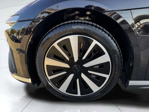 Used 2025 Lucid Air Pure image 58