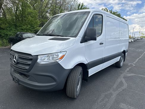 New 2026 Mercedes-Benz Sprinter 2500 image 3