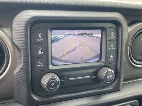 Used 2020 Jeep Wrangler Unlimited Sport S AWD/4WD image 11