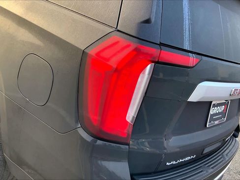 Used 2021 GMC Yukon Denali w/ Denali Ultimate Package image 27