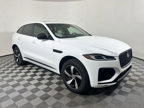 Used 2026 Jaguar F-PACE R-Dynamic S image 6